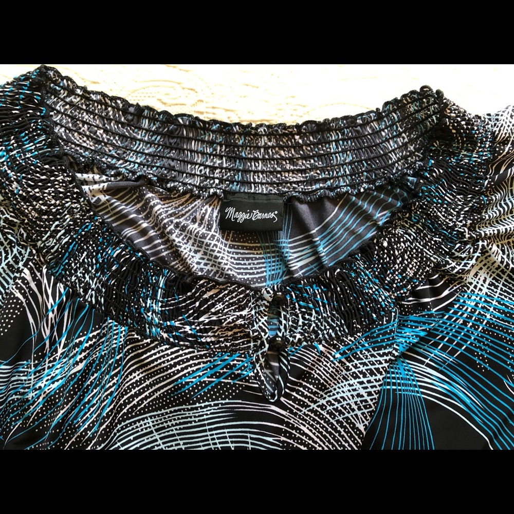 Maggie Barnes swirl design blouse / size 4XL - Picture 6 of 6